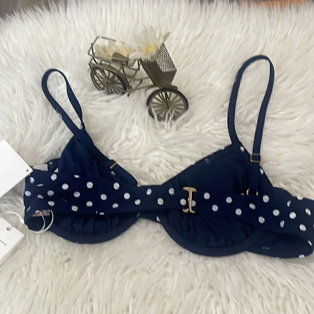 TORY BURCH BIKINI TOP NWT SIZE M